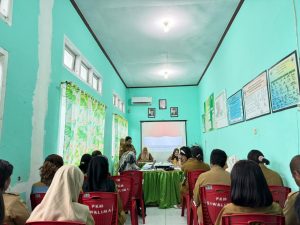 Lokakarya Mini Lintas Program Bulanan Pertama (Januari) Agenda Pertemuan : 1. Visi, Misi, Tata Nilai dan Tujuan Puskesmas 2. RPK 2024 3. RUK 2025 4. Pembagian Penanggung Jawab Program dan Tim AKreditas